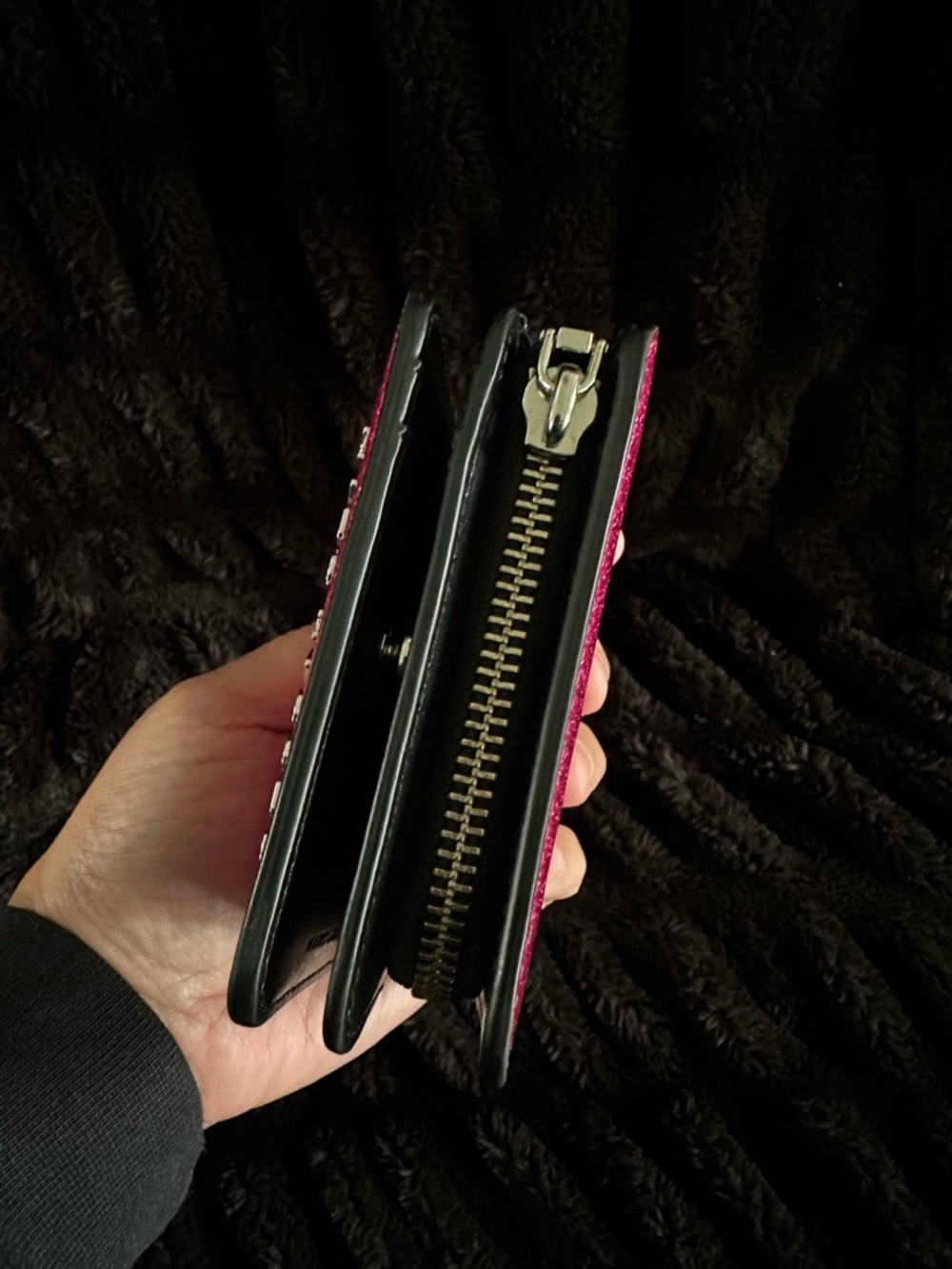 Marc Jacobs Glitter Compact Wallet in Hot Pink - Picture 3 of 6